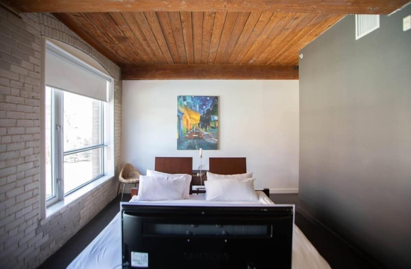 Hotel Ocho Toronto Dış mekan fotoğraf